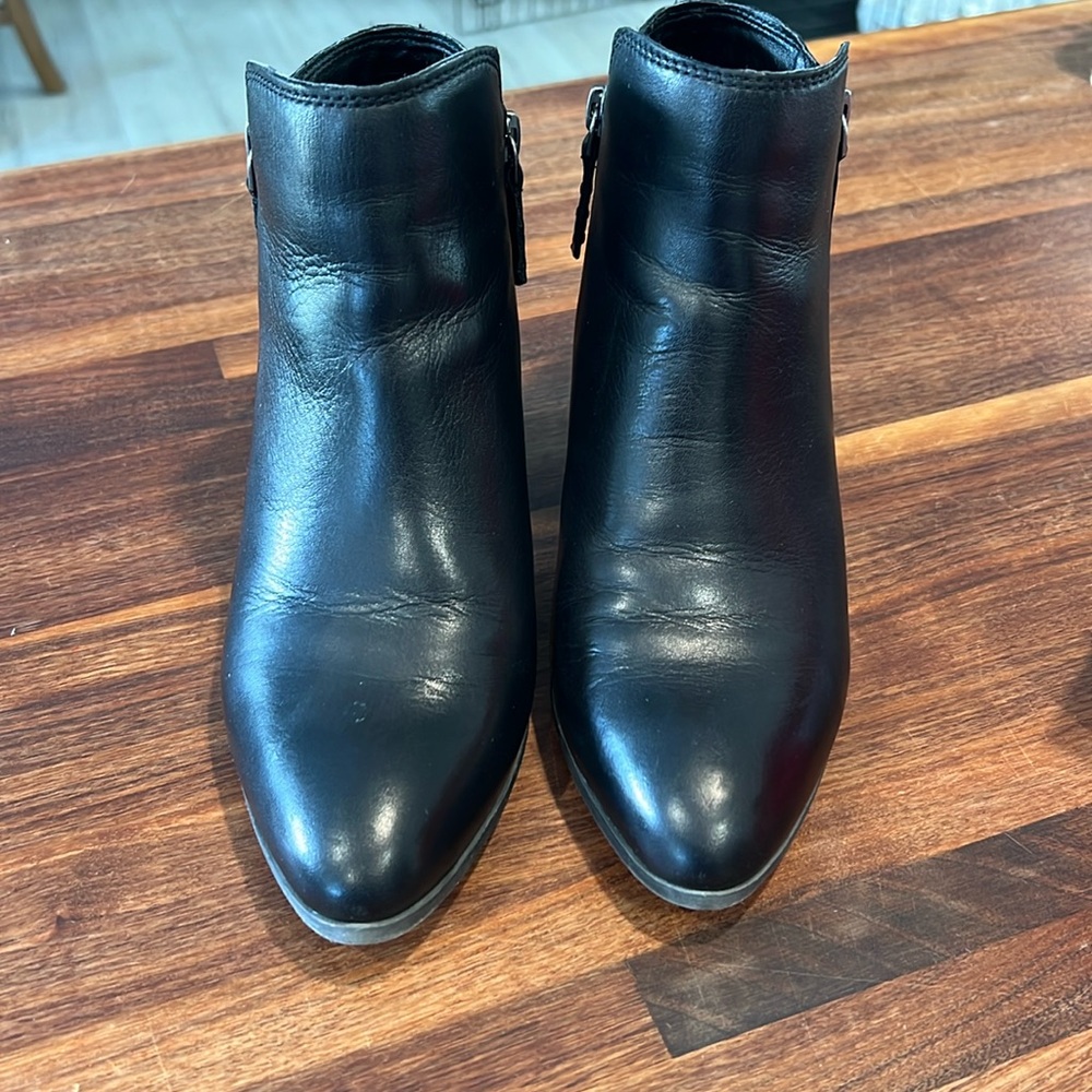 Women’s FRYE BLACK BOOTIES